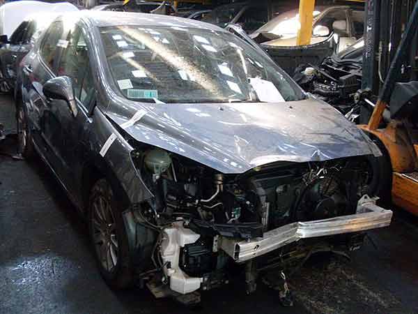 ELECTRO Peugeot 308 2011  USADO EN DESARME