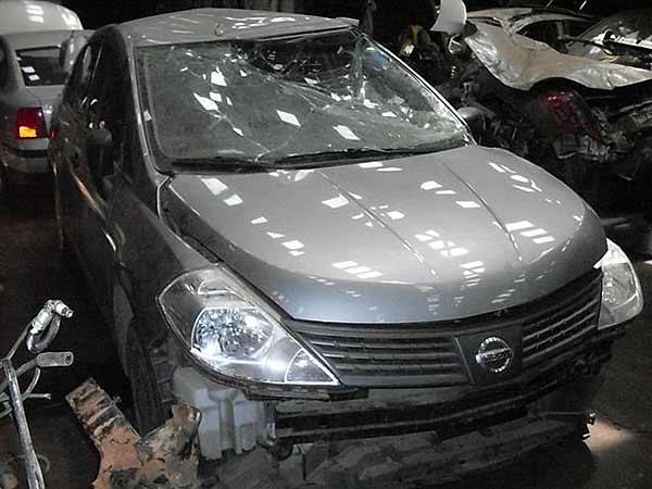 Inyector Nissan TIIDA  USADO