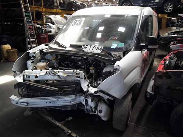 HOMOCINéTICA Fiat DOBLO 2011  USADO EN DESARME