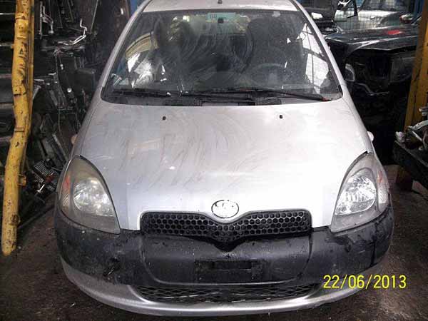 Toyota YARIS 2003 - 1 REPUESTO USADO/USADA EN DESARME