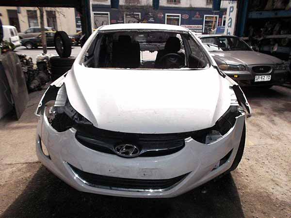 Hyundai ELANTRA 2012 - 1 REPUESTO USADO/USADA EN DESARME