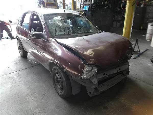  Chevrolet CORSA  USADO