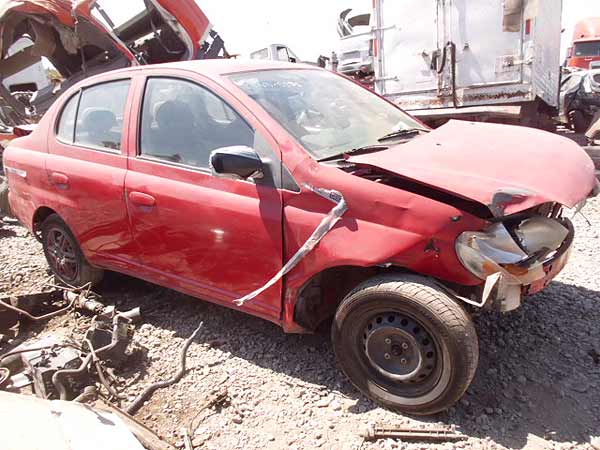 Toyota YARIS 2002 - 1 REPUESTO USADO/USADA EN DESARME