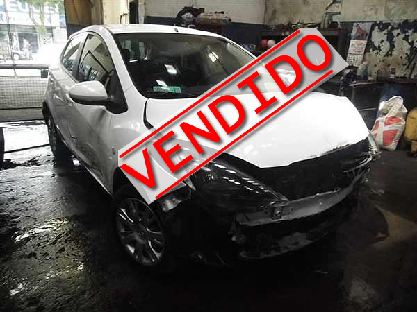 Mazda 2 2013 - 