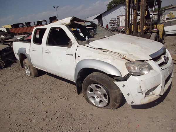 Puerta Mazda BT50  USADO