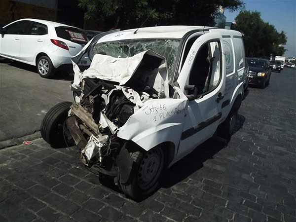 ALTERNADOR Fiat DOBLO 2010  USADO EN DESARME