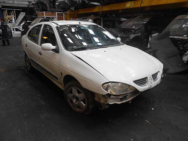 CREMALLERA DE DIRECCIóN Renault MEGANE 2001  USADO EN DESARME