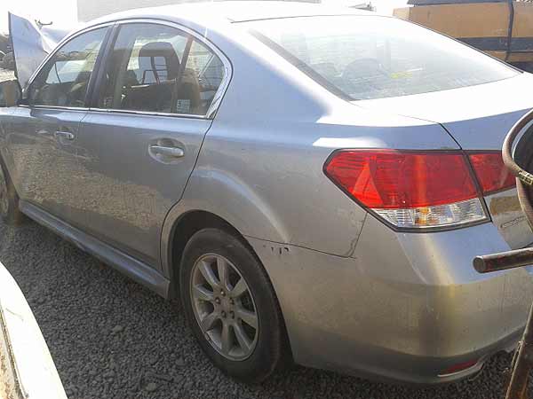 Para Choque Subaru LEGACY  USADO