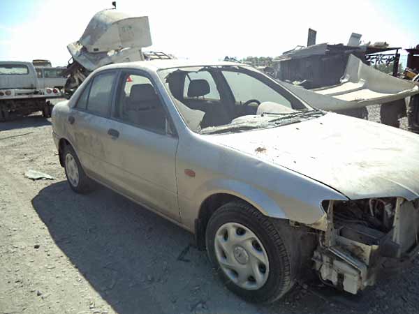 RADIADOR Mazda 323 2002  USADO EN DESARME