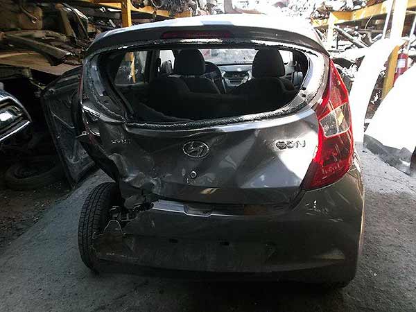 Hyundai EON 2013 - 1 REPUESTO USADO/USADA EN DESARME