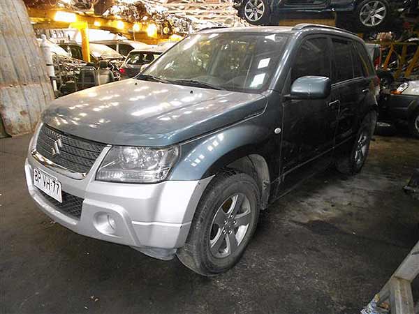 Pick Up Suzuki GRAND NOMADE  USADO