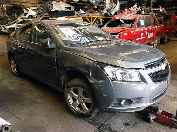  Chevrolet CRUZE  USADO