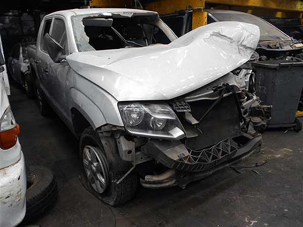 Para Choque Volkswagen AMAROK  USADO