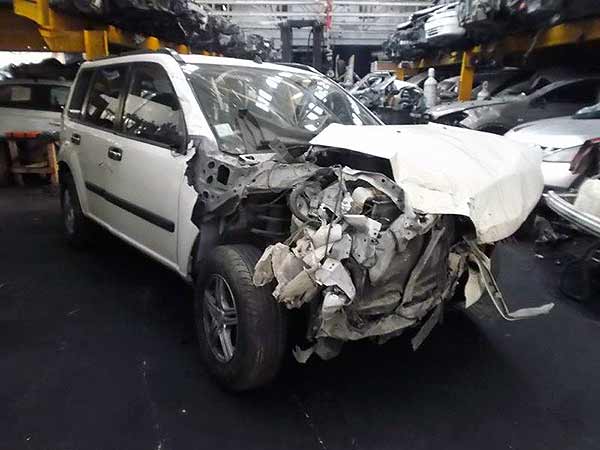 Tapa maleta Nissan XTRAIL  USADO