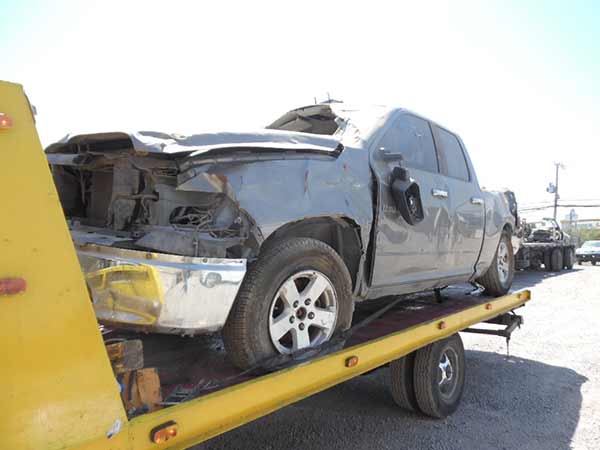 PARA CHOQUE Dodge RAM 2010  USADO EN DESARME