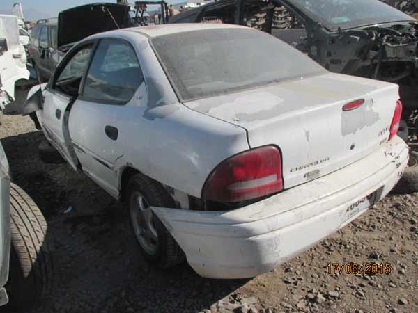 PORTALóN Chrysler NEON 1998,  EN DESARME