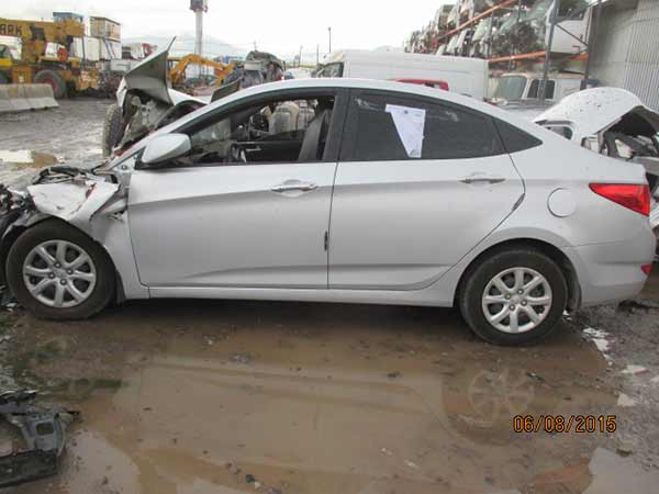  Hyundai ACCENT  USADO