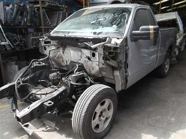 CREMALLERA DE DIRECCIóN Ford F150 2012  USADO EN DESARME