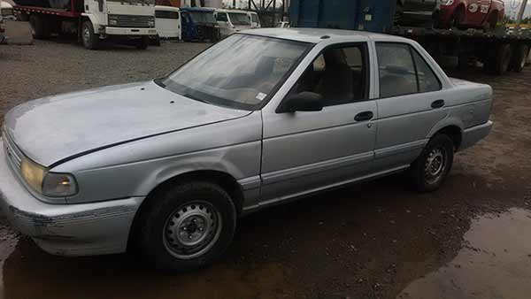 Portalón Nissan SENTRA  USADO