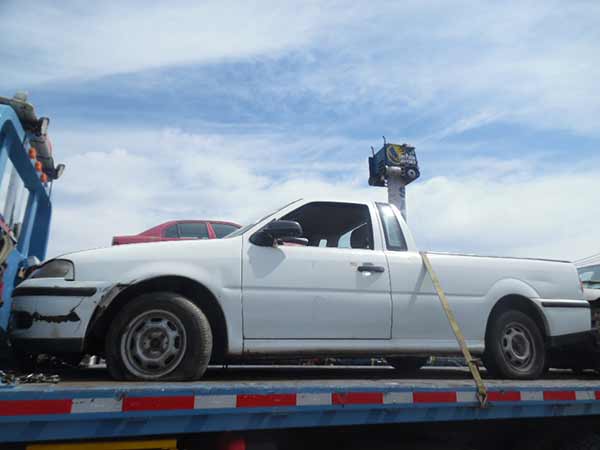 PARA CHOQUE Volkswagen GOL 2001  USADO EN DESARME