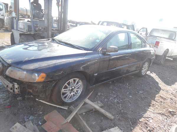 CREMALLERA DE DIRECCIóN Volvo S60 2006  USADO EN DESARME