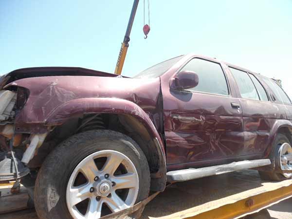 PUERTA Nissan PATHFINDER 2002  USADO EN DESARME