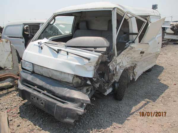 Tapa maleta Mitsubishi L200  USADO