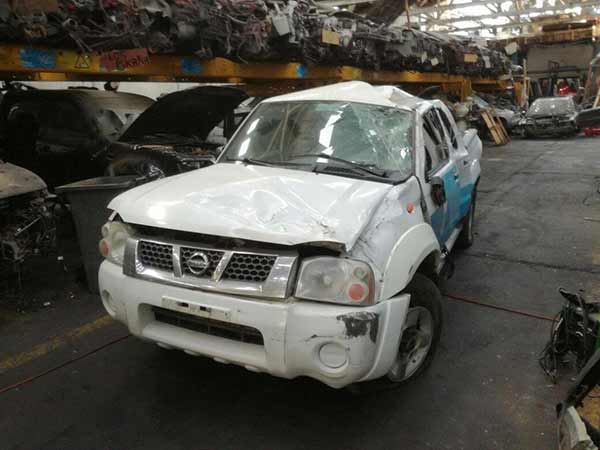 Vidrio Nissan TERRANO  USADO