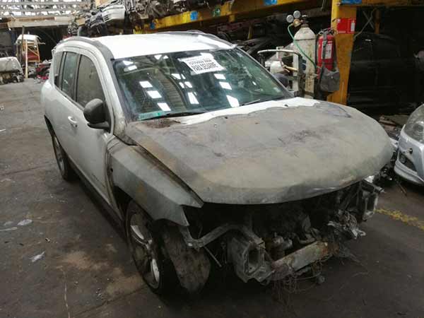 CREMALLERA DE DIRECCIóN Jeep COMPASS 2011  USADO EN DESARME