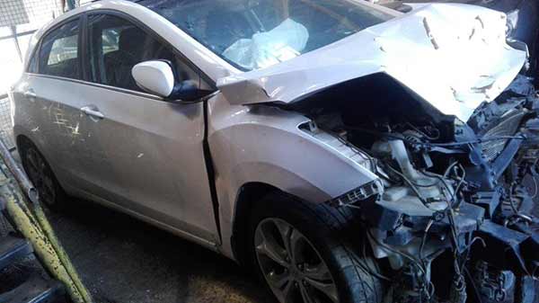 INYECTOR Hyundai i30 2013  USADO EN DESARME