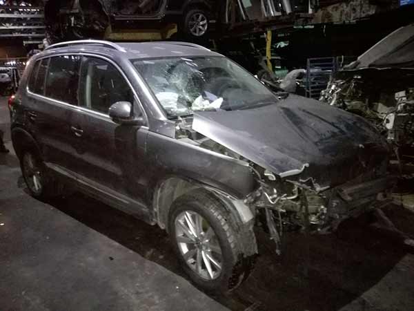 CREMALLERA DE DIRECCIóN Volkswagen TIGUAN 2014  USADO EN DESARME