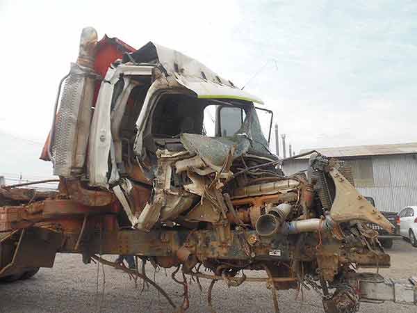 TAPABARRO Freightliner M2 2010,  EN DESARME