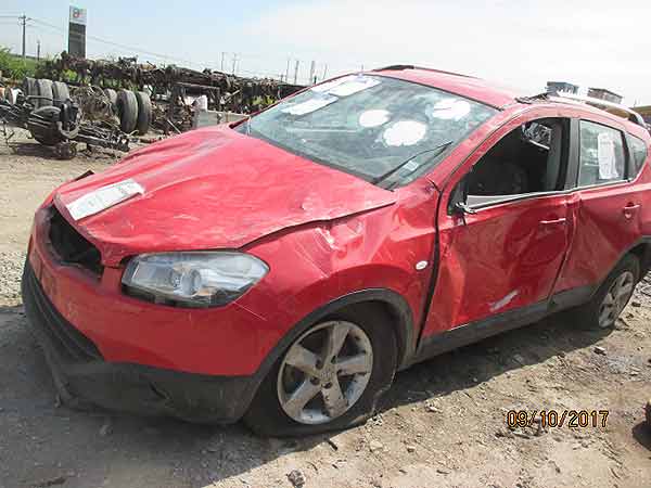 TAPABARRO Nissan QASHQAI 2014  USADO EN DESARME