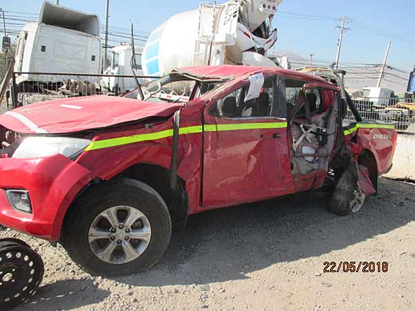 Tapa maleta Nissan NP300  USADO