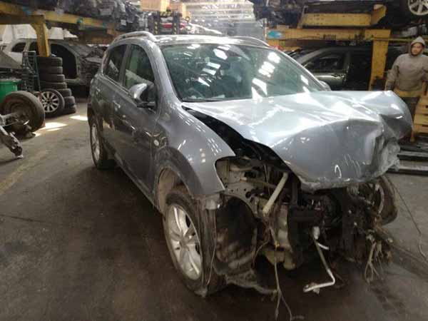 TAPABARRO Nissan QASHQAI 2012  USADO EN DESARME