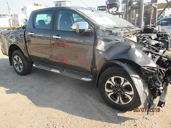 PARA CHOQUE Mazda BT50 2017  USADO EN DESARME