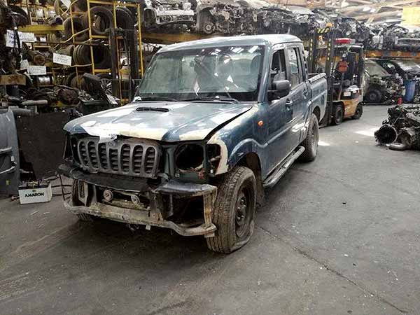 LLanta Mahindra PICK UP  USADO