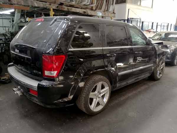 TAPA MALETA Jeep CHEROKEE 2008  USADO EN DESARME