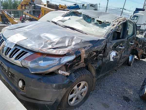 Caja de dirección Mitsubishi L200  USADO