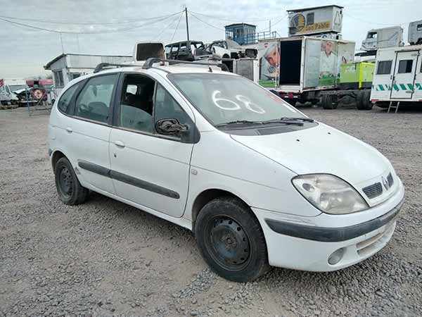 RADIADOR Renault SCENIC 2005  USADO EN DESARME